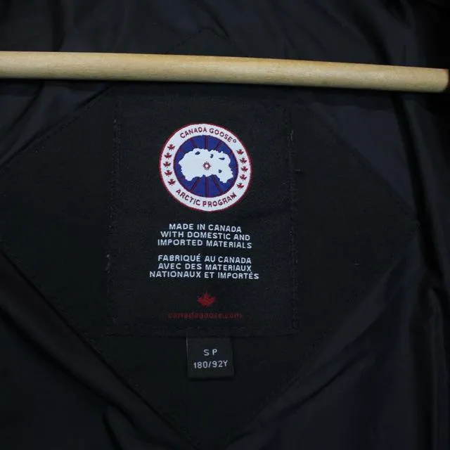 Canada Goose Wyndham Parka Jacket Small