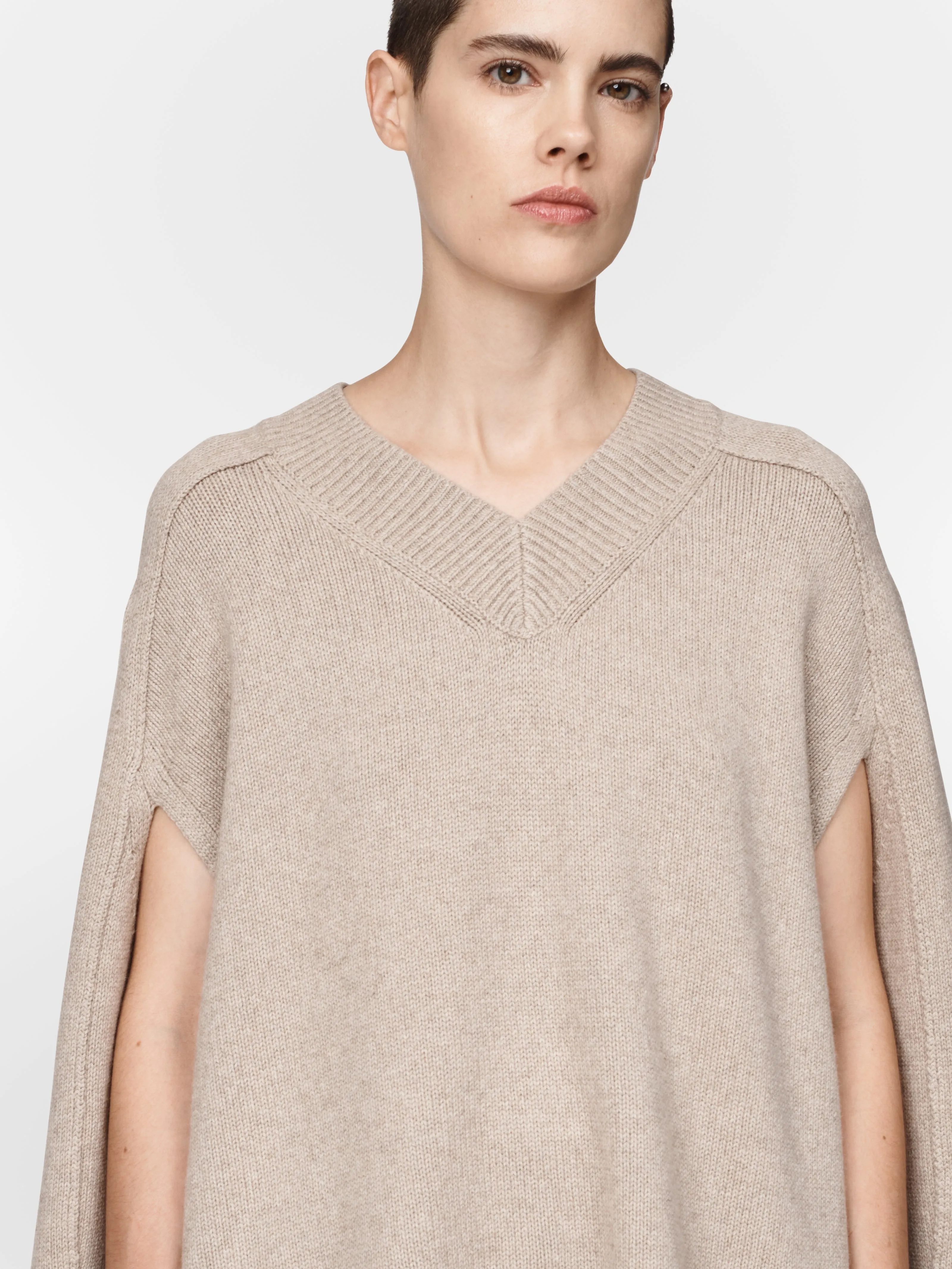 Cape V-Neck in Stone