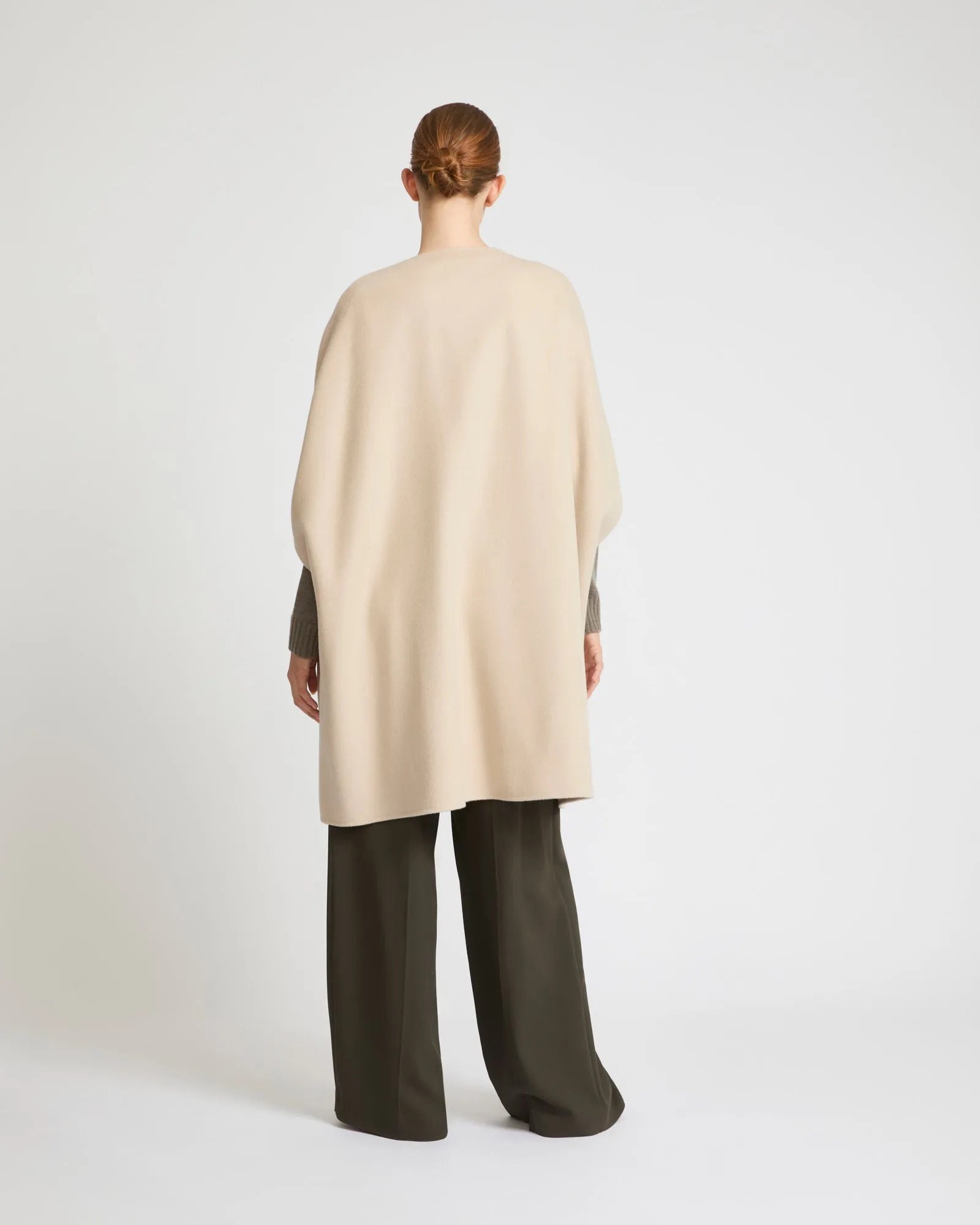 Cashmere blend cape with removable mink pockets