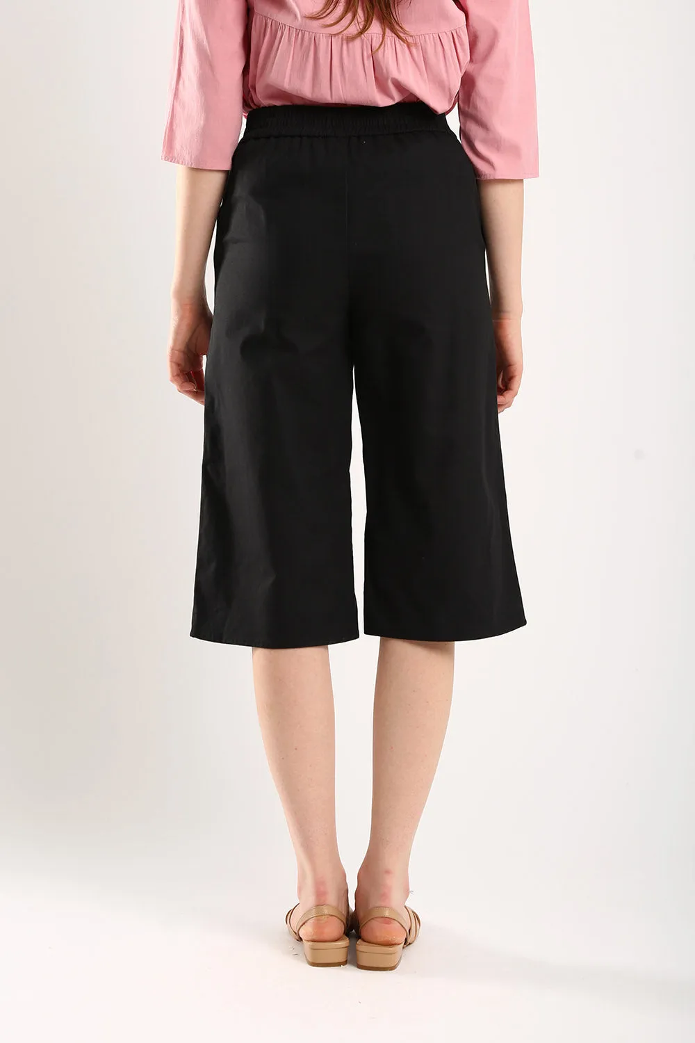 Classic Cotton Culottes in Black