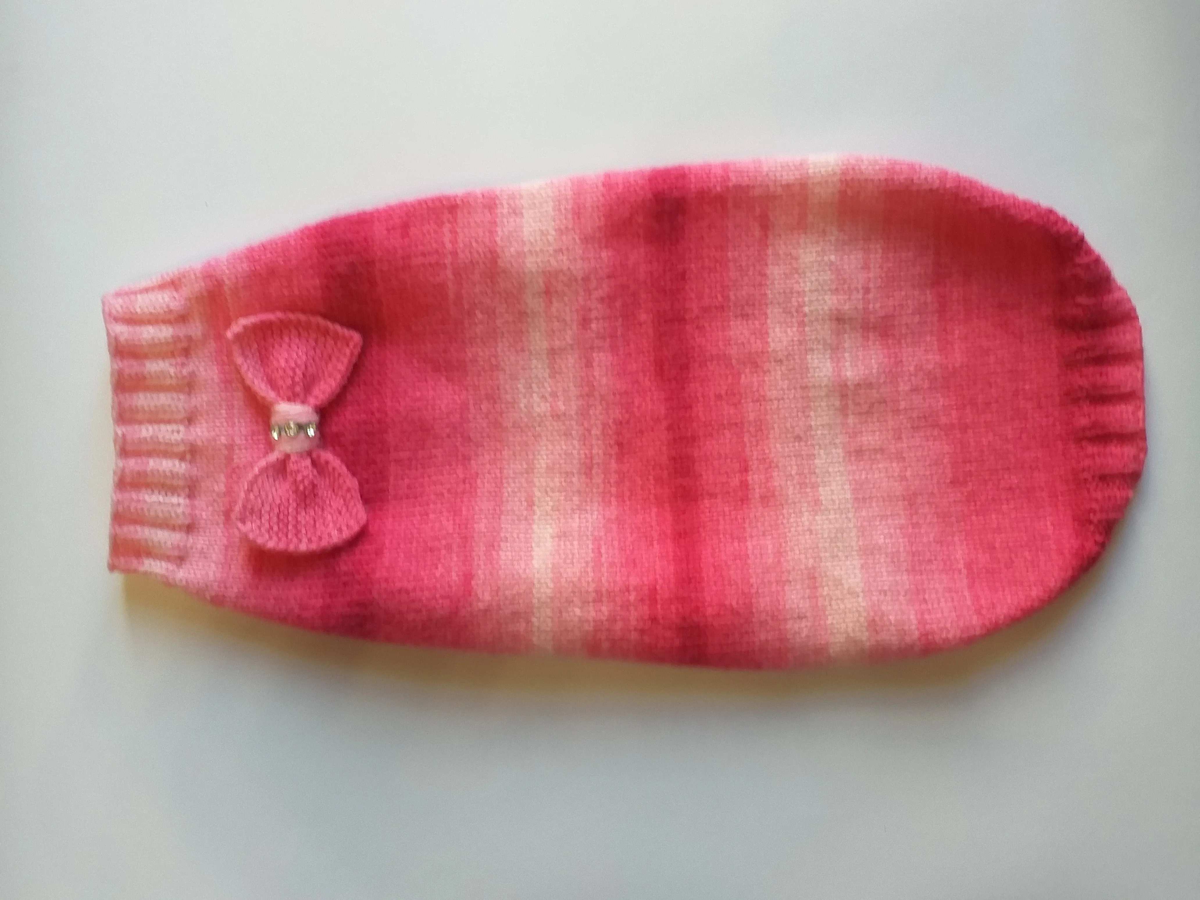 Clothes sausage dog pink sweater with bow, knitted pink sweater with bow for dog