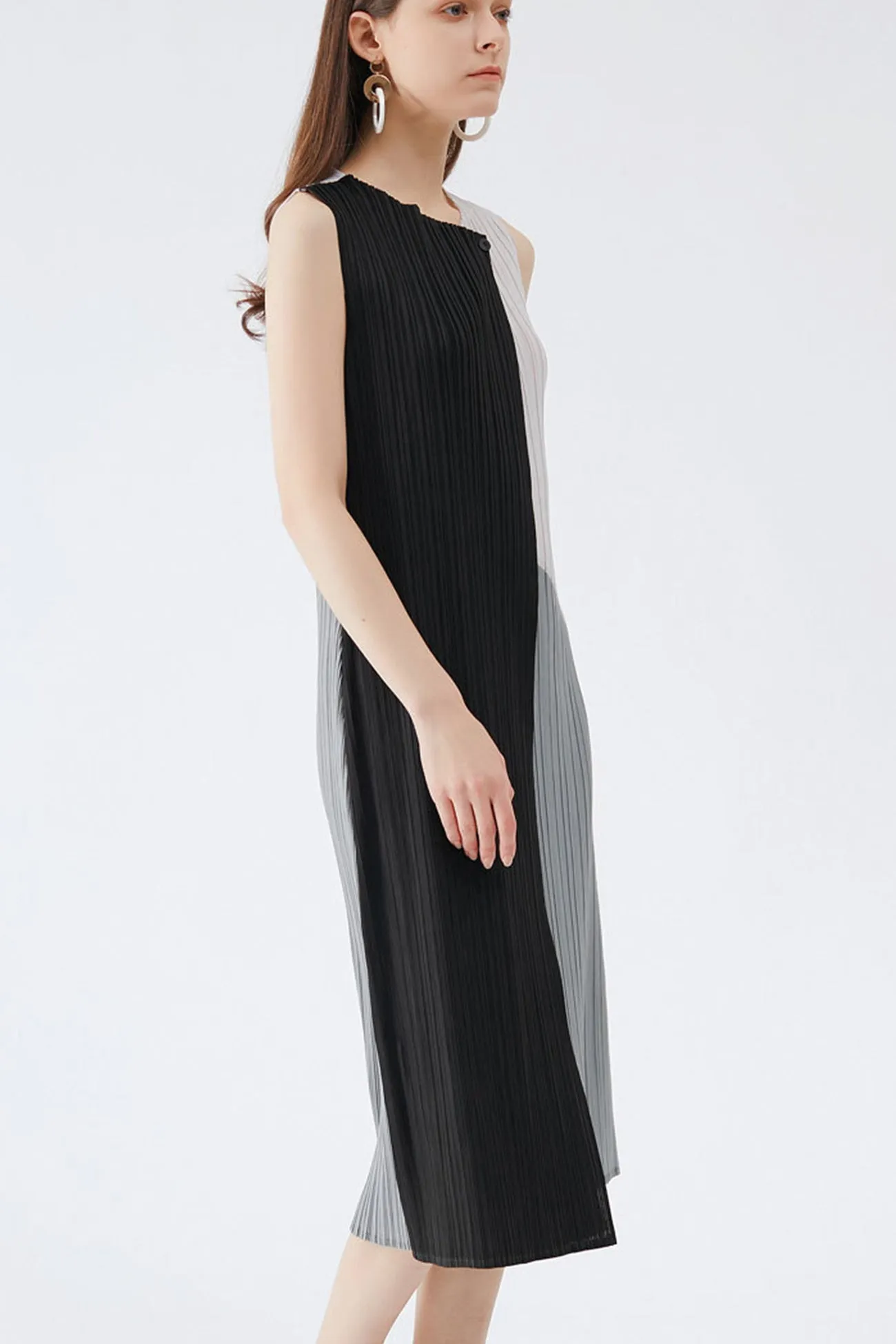 Colorblock Full Pleated Sleeveless Maxi Dress