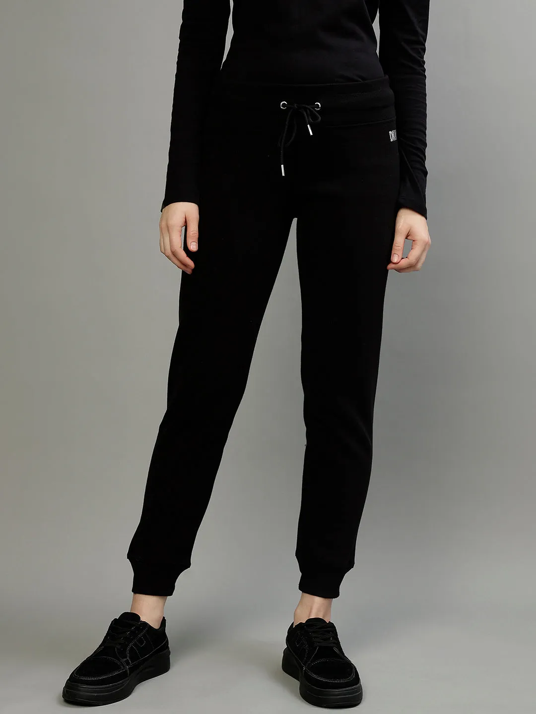 Dkny Women Black Solid Regular Fit Trackpants