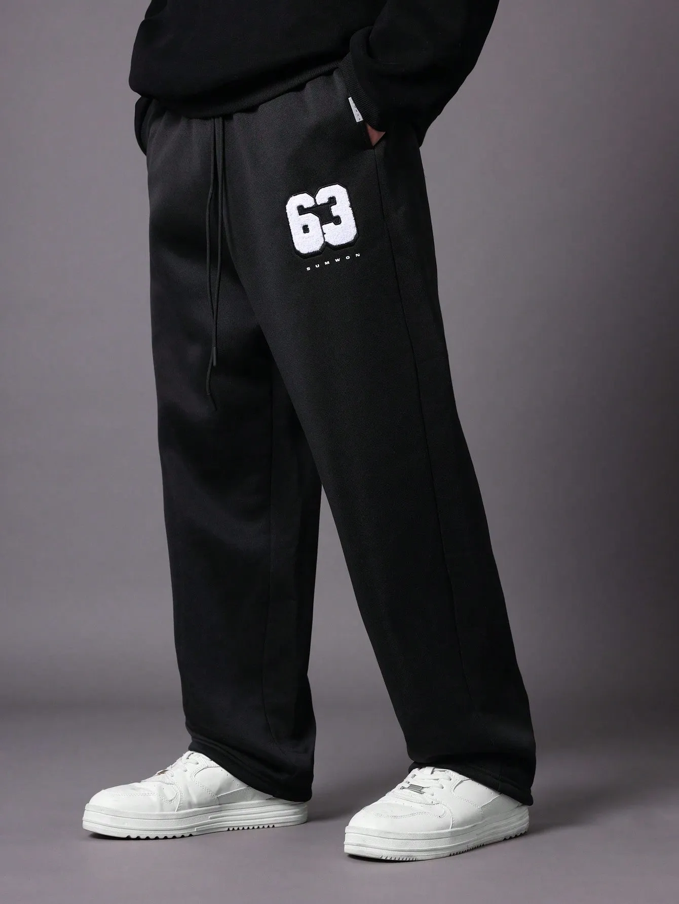 Drop Crotch Sweatpants With Drawstrings & Applique Embroidery Pattern