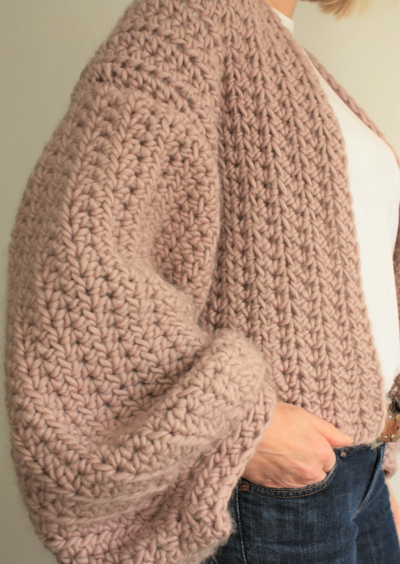 Easy Crochet Pattern - Balloon Sleeve Bomber