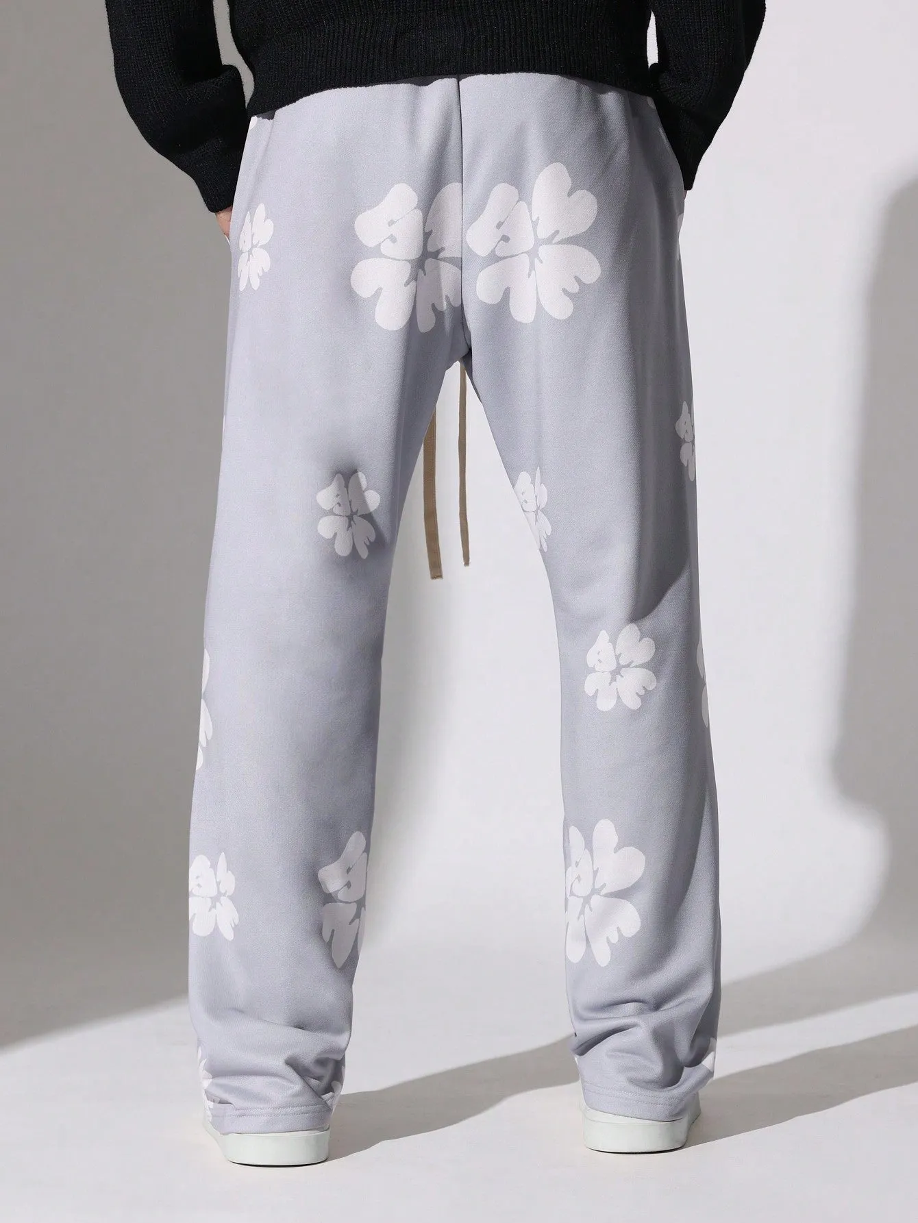 Flare Fit Pull On Floral Printed Sweatpants