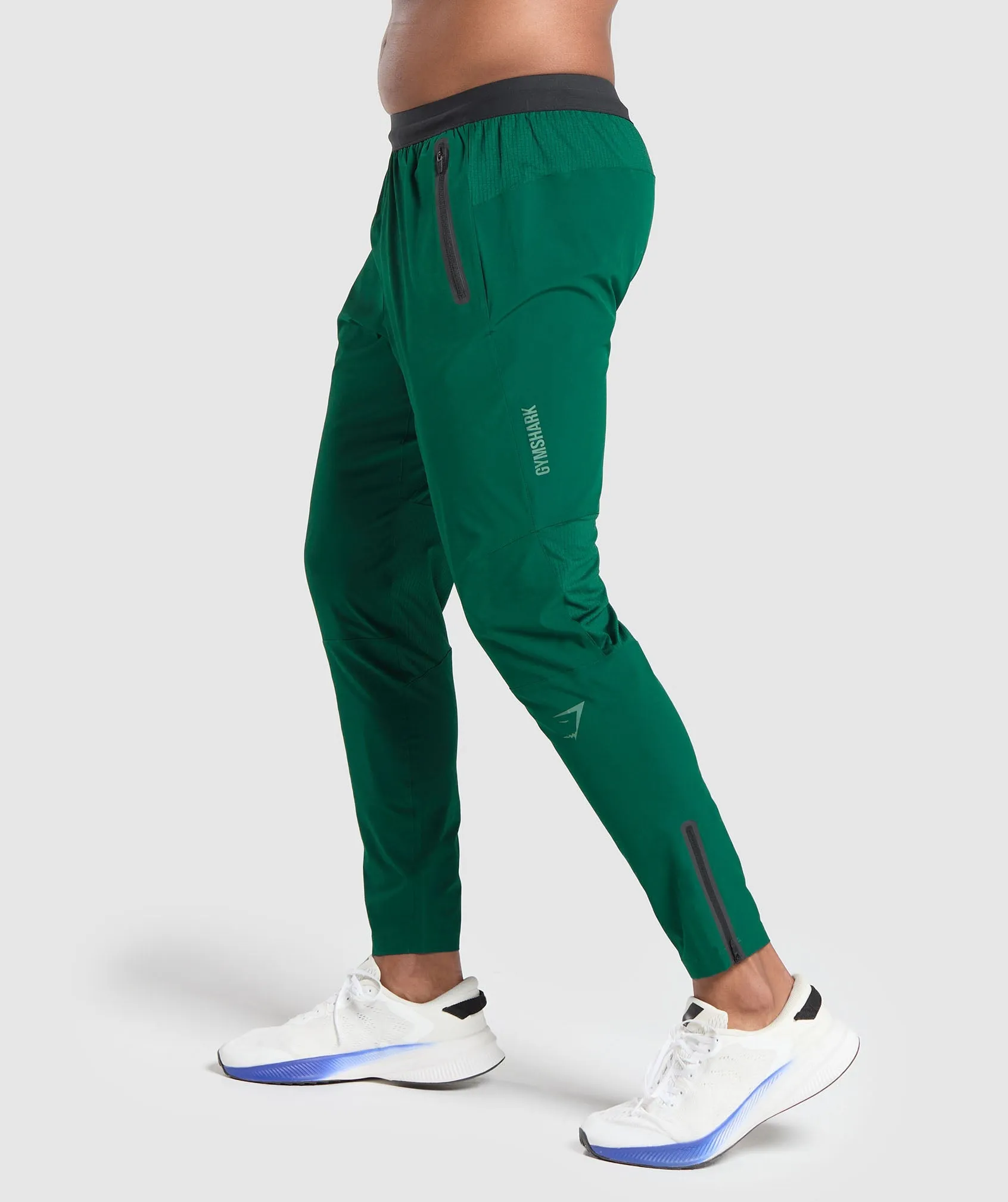 Gymshark Hybrid Woven Joggers - Woodland Green