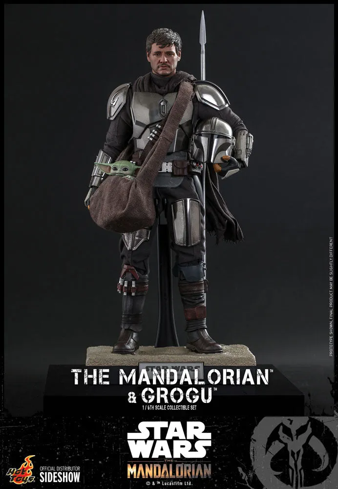 Hot Toys The Mandalorian™ and Grogu™