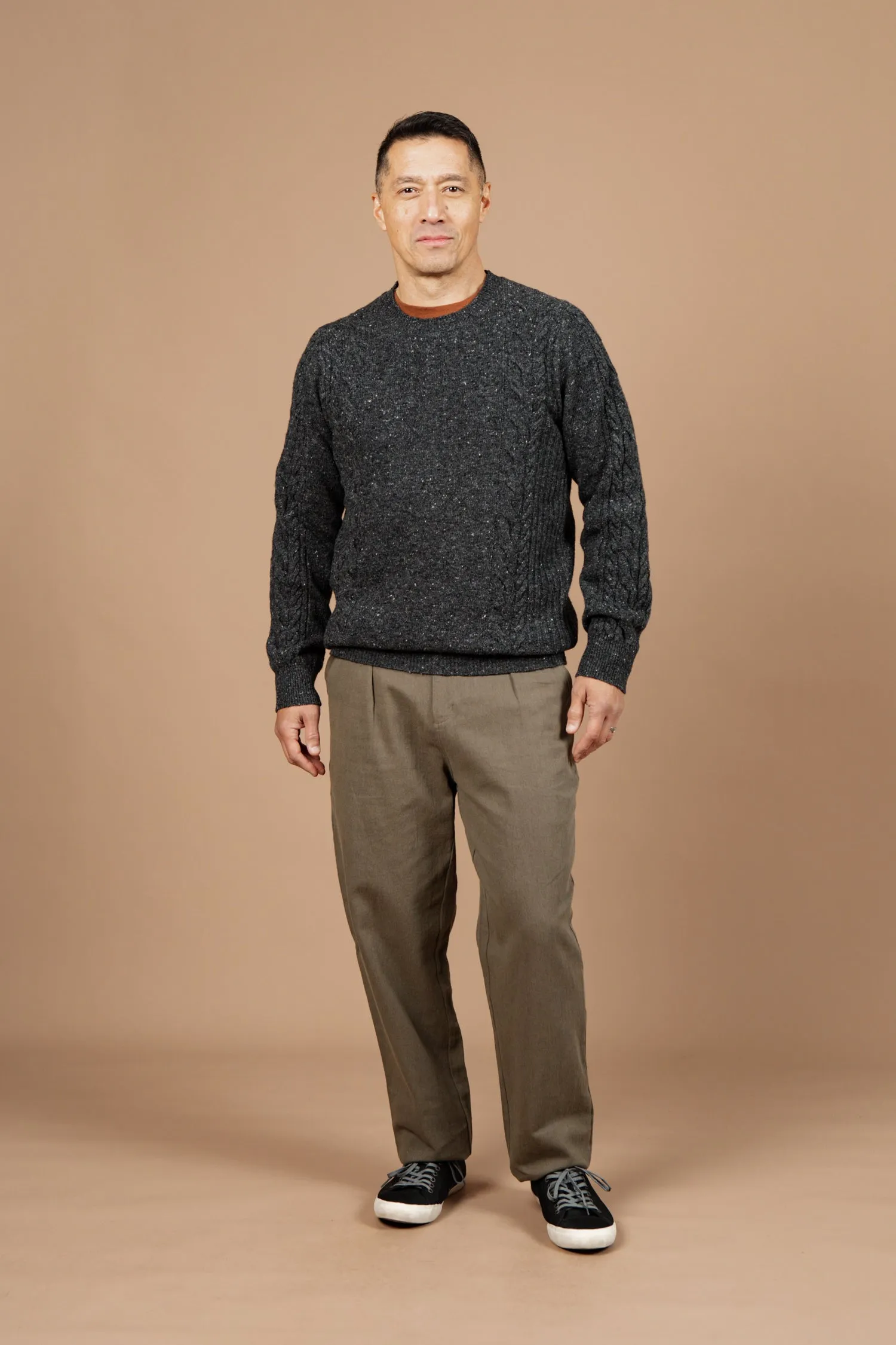 Hugo Sweater / Charcoal Donegal