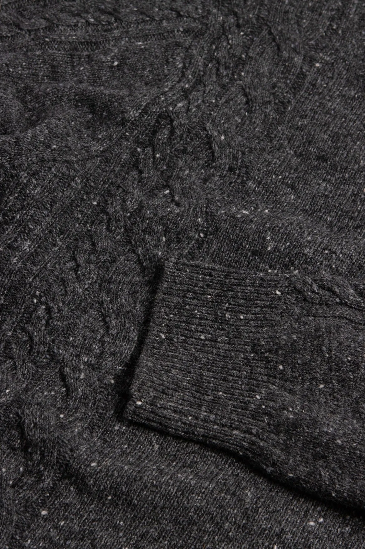 Hugo Sweater / Charcoal Donegal