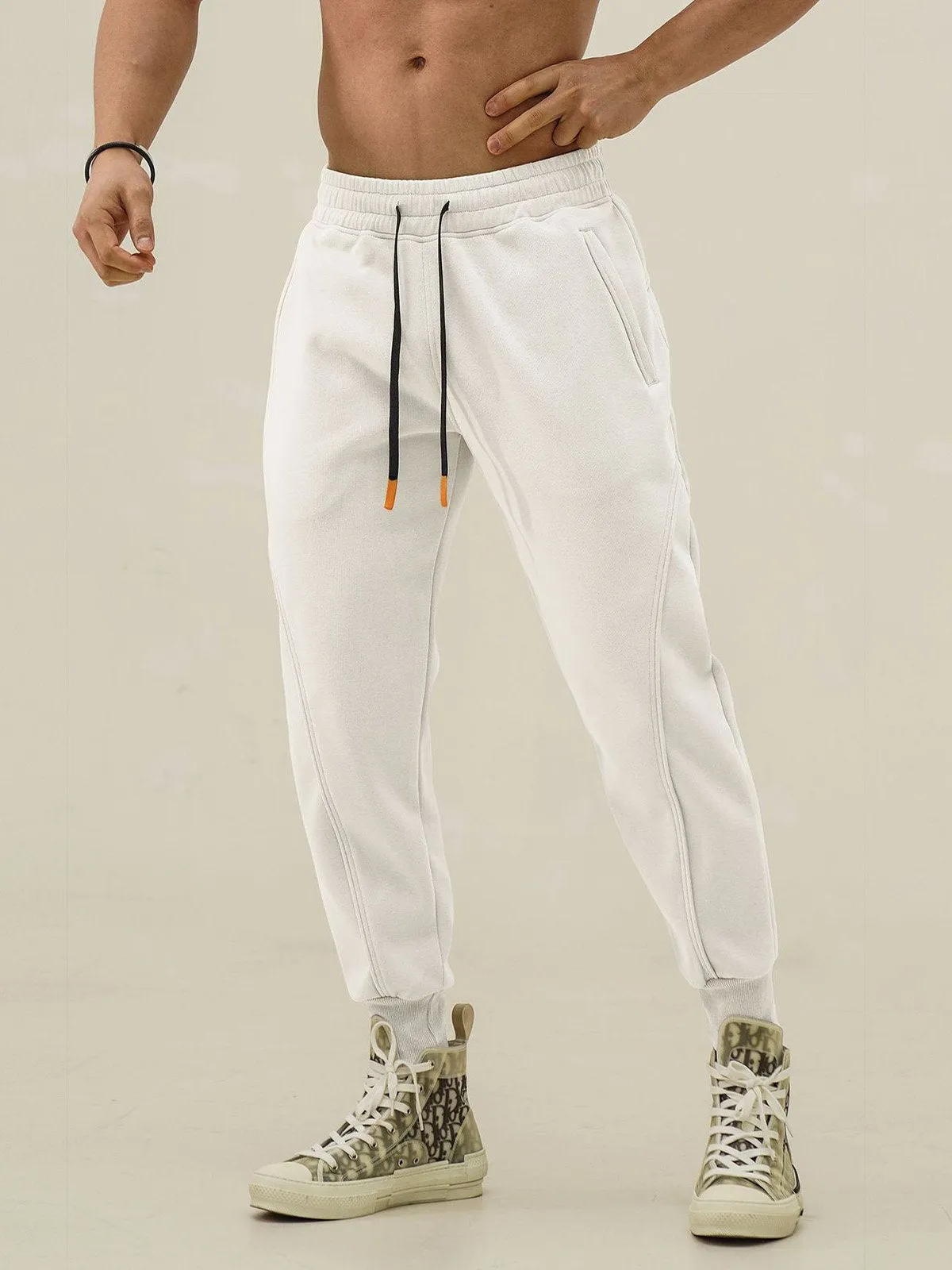 Kinetic Loose fit Sweatpant Jogger All Season Essential