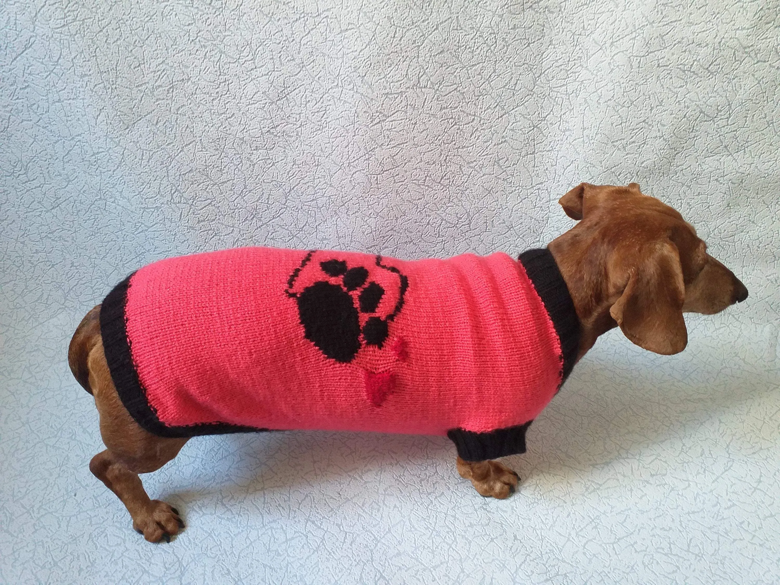 Knitted pink heart sweater for dachshund