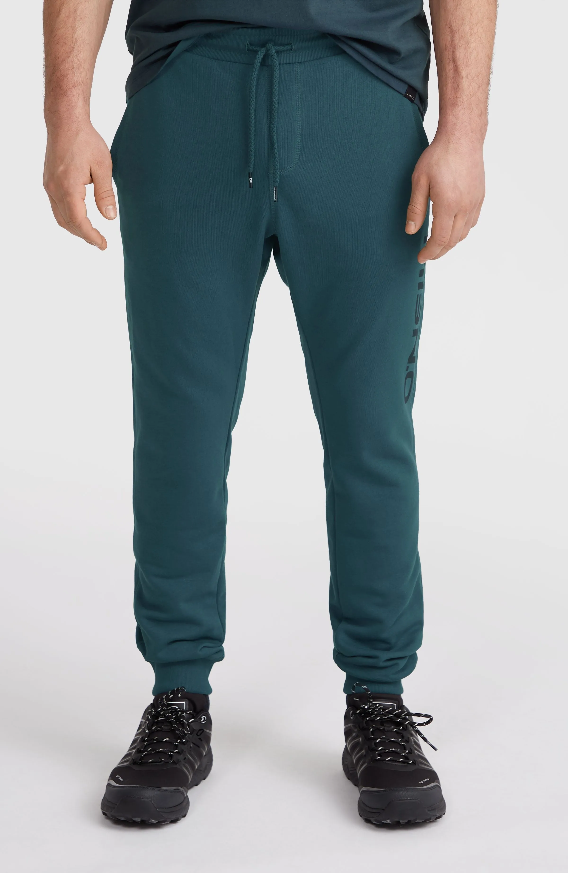 Logo Sweatpants | Alma Steel