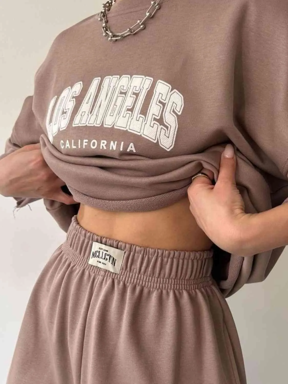 LOS ANGELES CALIFORNIA Graphic Sweatshirt and Sweatpants Set