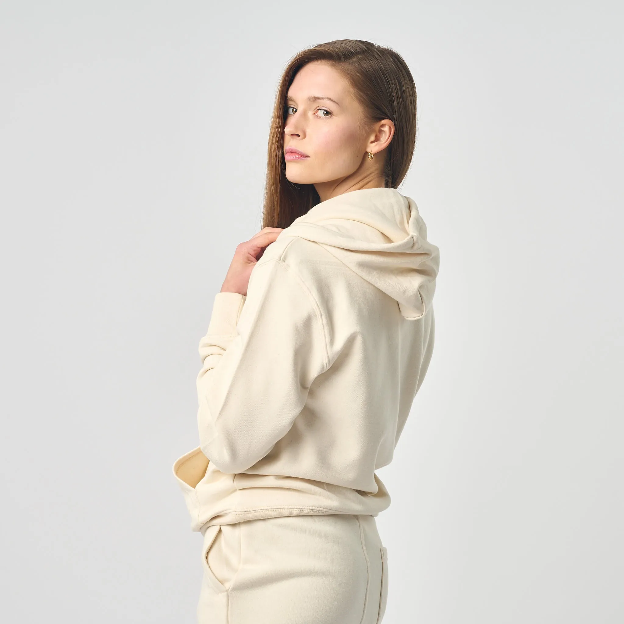 Omnitau Women's Presence Organic Cotton Medium Fit Hoodie - Cream