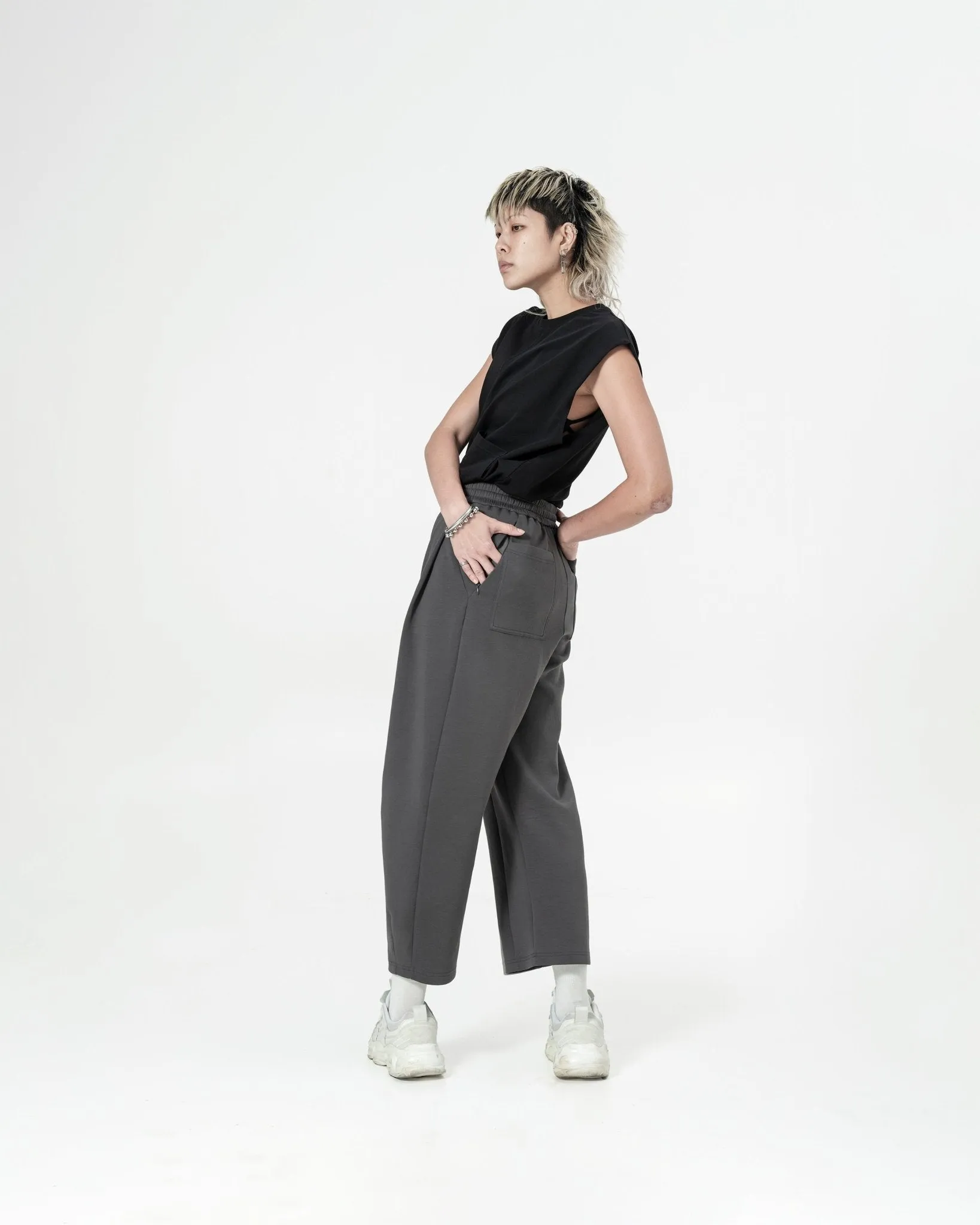 Pleated Sweatpants - Graphite