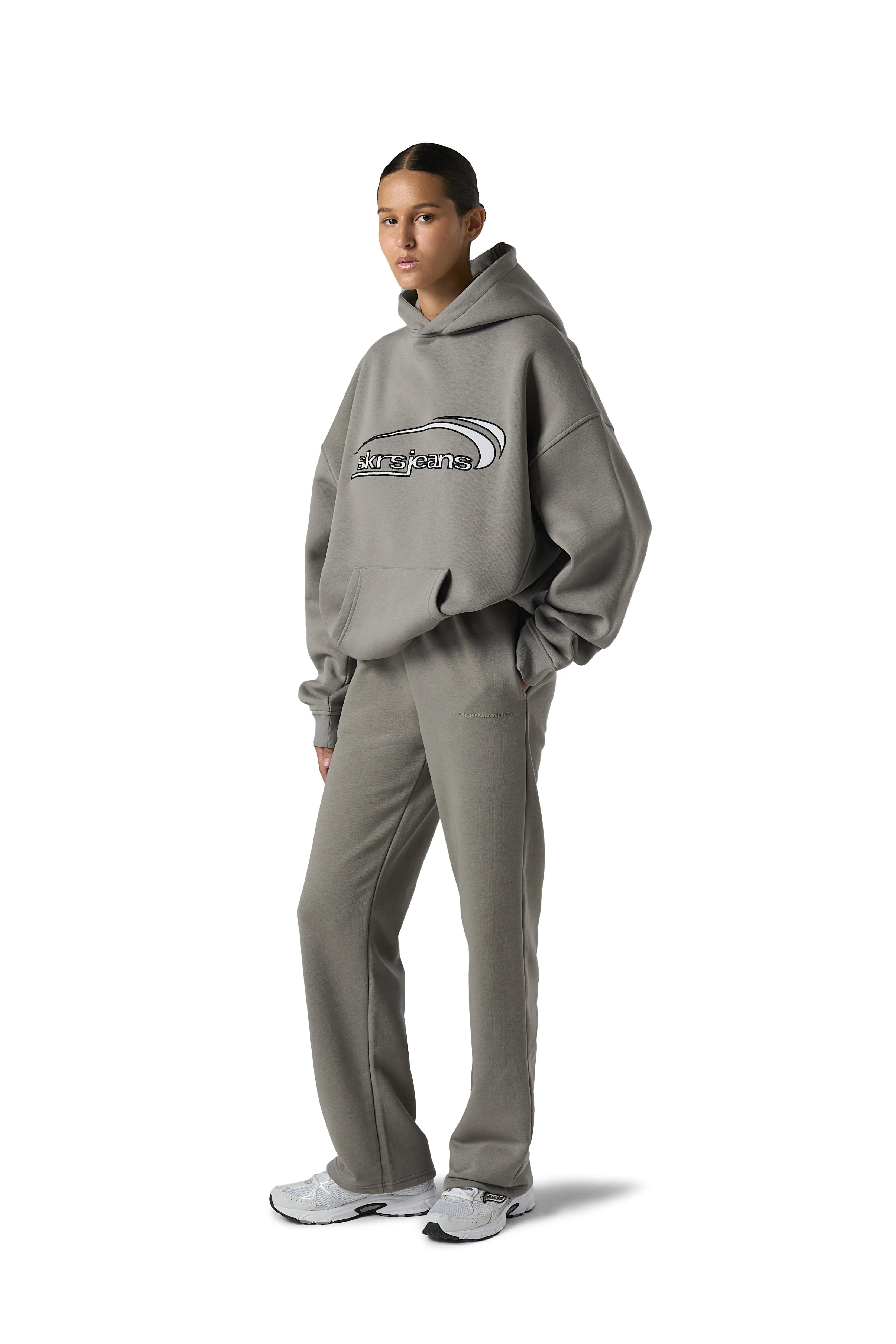 Series Wide Leg Sweatpants in Wolf