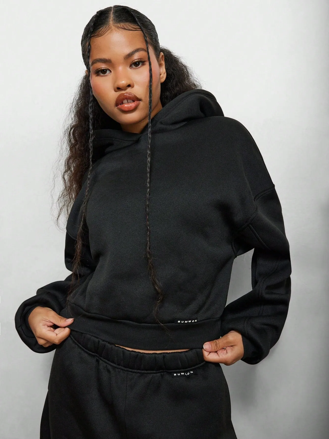 SUMWON WOMEN Cropped Hoodie And Baggy Sweatpants 2 Piece Set