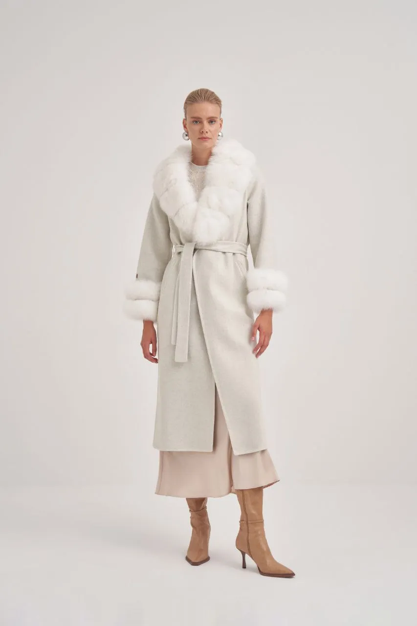 The Angela Fur Collar Coat in Snow White