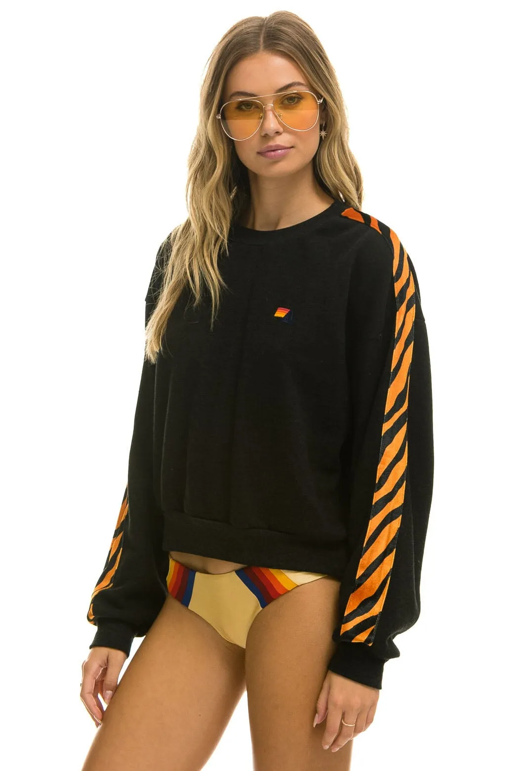 TIGER STRIPE RELAXED FIT CREW SWEATSHIRT - BLACK // TIGER